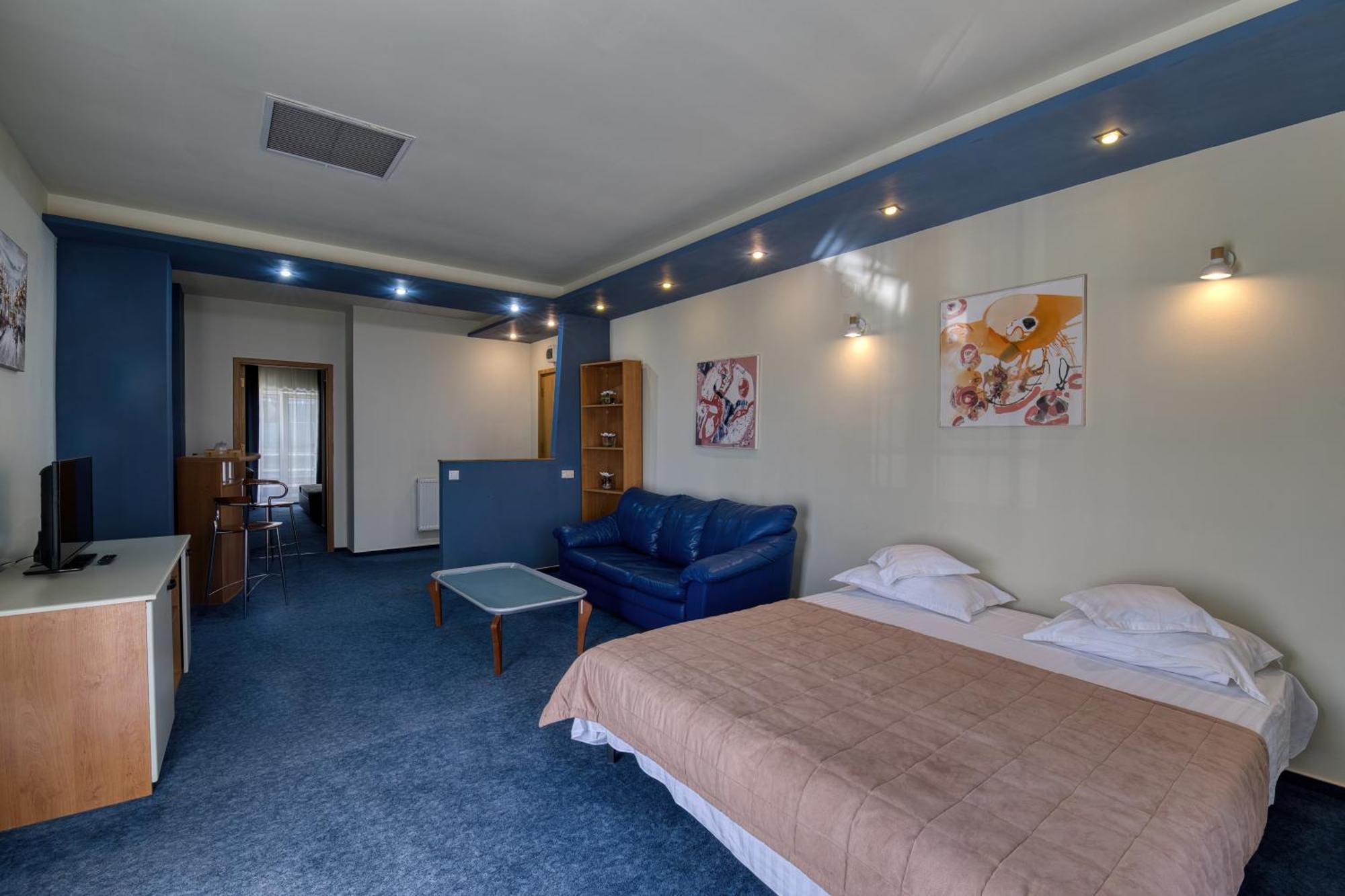 Torontal Hotel