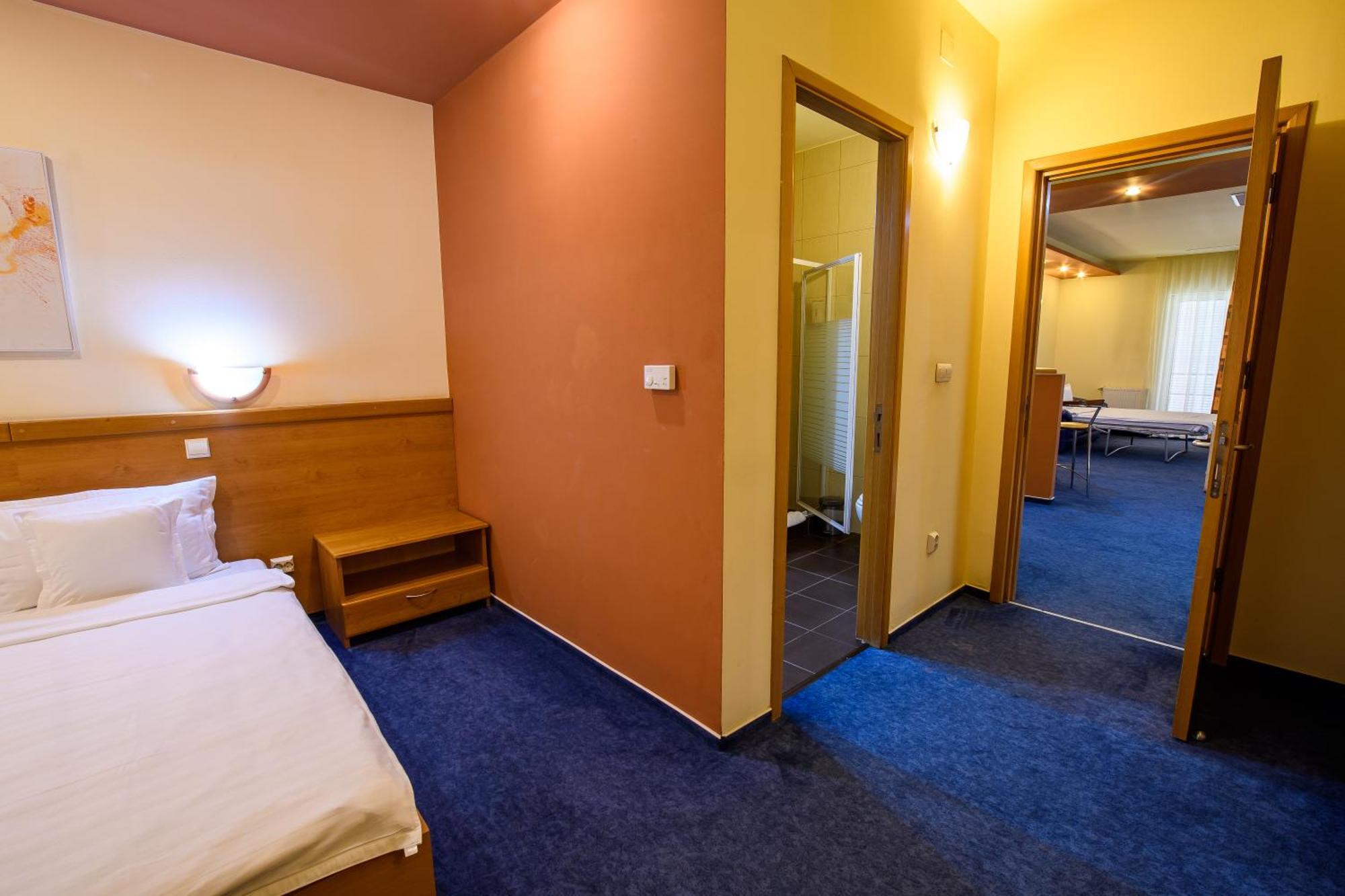 Torontal Hotel
