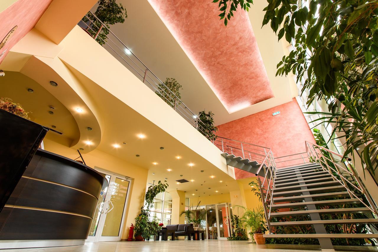 Hotel Torontal